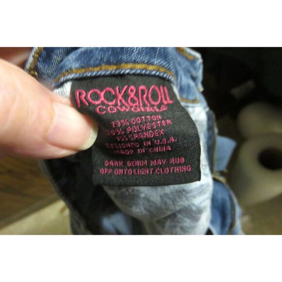 Rock and Roll Cowgirl Jeans Low Rise 29x32 - Picture 4 of 5
